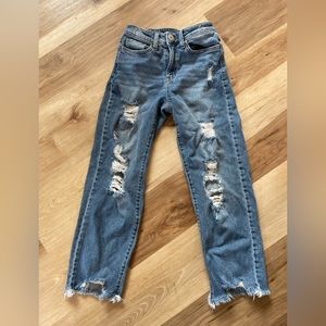 SO High rise straight distressed jean size 0/24
